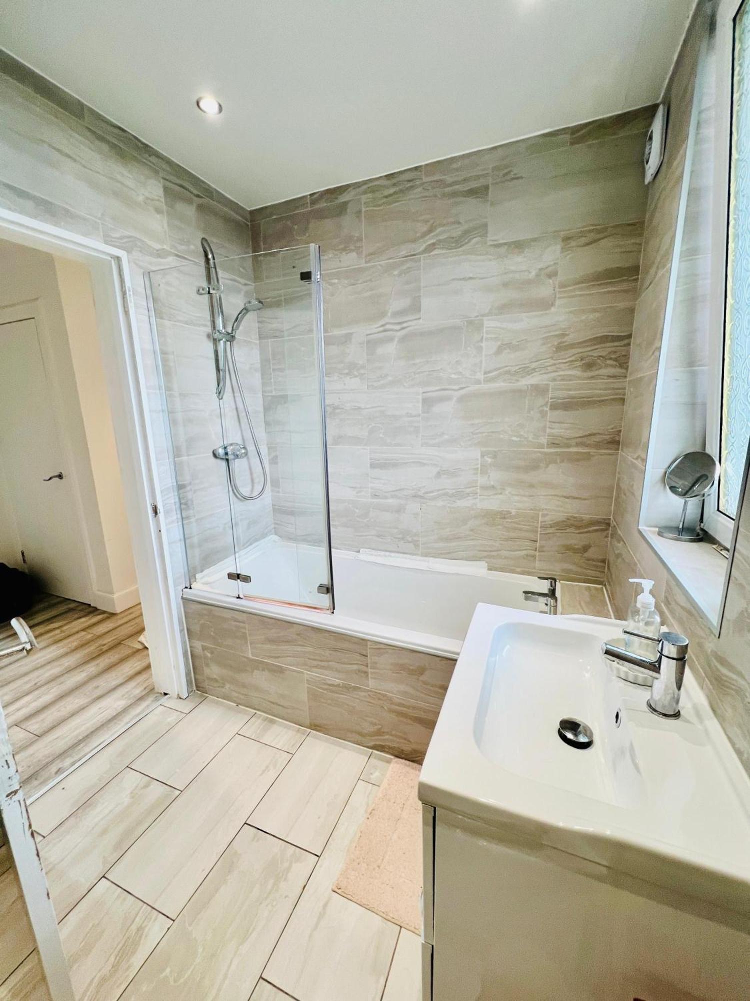 Апартаменты The Urban Retreat Эдинбург Экстерьер фото
